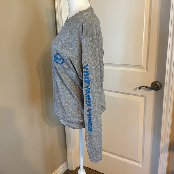 Vineyard Vines Long Sleeve tee Small - Picture 3 of 4